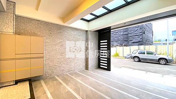 獨家漢神洲際球場雙車別墅｜台中市北屯區豐美三街