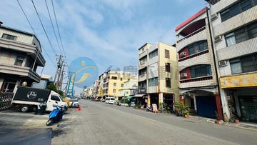 小港臨路大面寬透店 邊間百市皆宜近鬧區｜高雄市小港區平和路