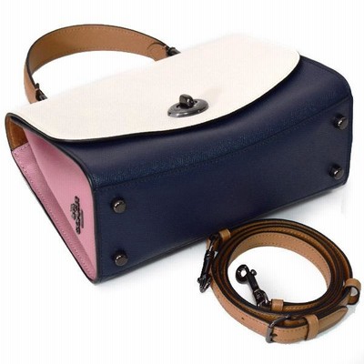 美品✨コーチ　ティリー　2way　ショルダーバッグ　トップハンドル　ターンロック 美品✨コーチ ティリー 2way ショルダーバッグ トップハンドル