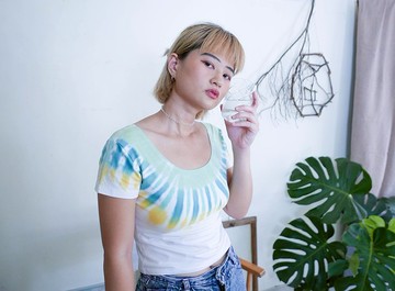 草原脖子 手染短版T恤