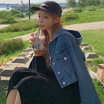 La Belleza韓版復古水洗刷色雙口袋連帽抽繩短版休閒牛仔外套