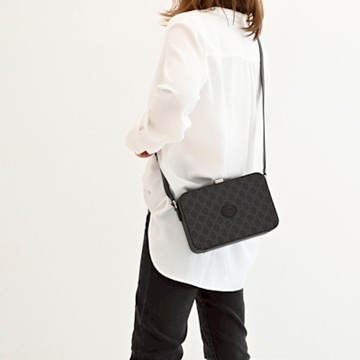 GUCCI Interlocking 品牌LOGO皮革硬殼斜背包/箱型包(黑)