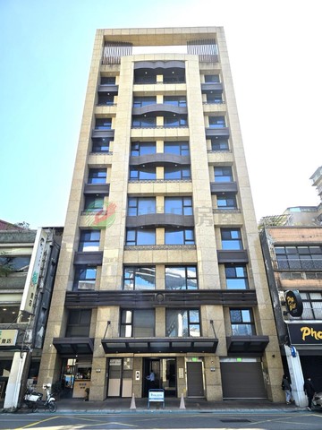 獨家小巨蛋雙敦學區附車位｜台北市松山區北寧路