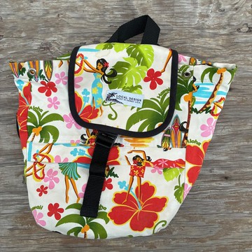 復古夏威夷製造草裙舞女郎花卉帆布後背包 – 本土設計 Aloha 包