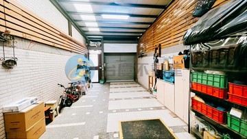 仁武⚡️屋況好⚡️大地坪⚡️精美雙車別墅｜高雄市仁武區大春二街