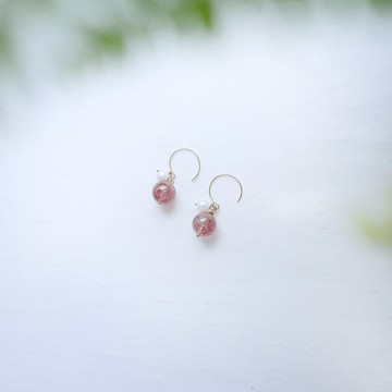 │14kgf輕珠寶│草莓晶耳環