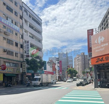 龍安商圈方正美建地　文中路旁、近龍安國小、國道２｜桃園市桃園區龍安段