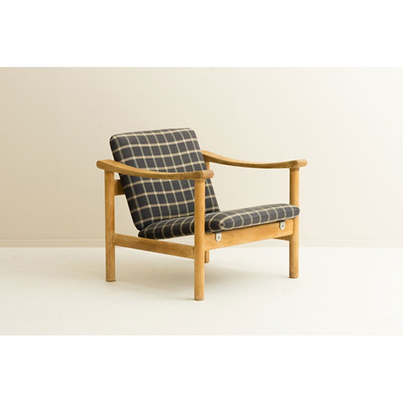 GE280 Easy Chair by Hans J Wegner | LINEブランドカタログ