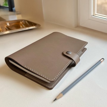 【新品】Granada  A5/A6/B6 皮革筆記本/記事本/日誌/植鞣革