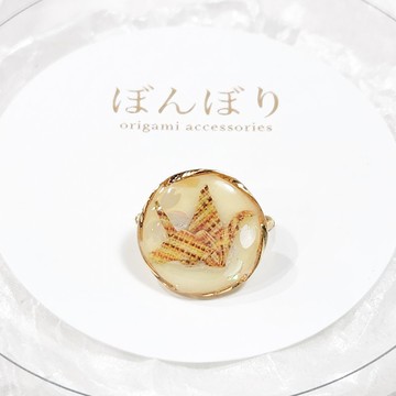 櫻花花瓣飛舞的自由尺寸摺紙鶴戒指│黃色