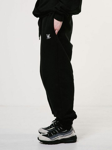 Signature Standard Jogger Pants_Black