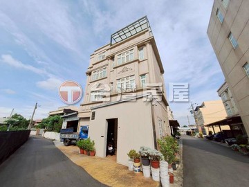 大村近市區邊間大地坪雙車美透天｜彰化縣大村鄉中正西路