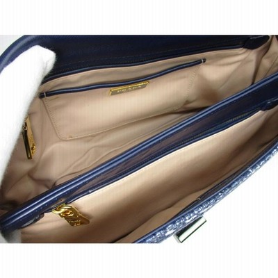 中古】PRADA プラスチック チェーンショルダーバッグ ネイビー