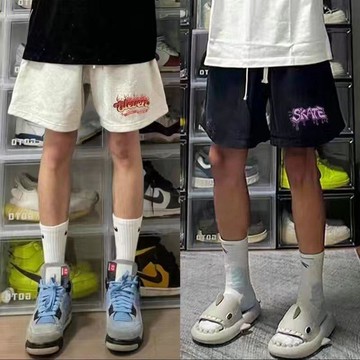臺灣出貨 夏季情侶百搭美式爆款休閒小衆火焰設計寬鬆短褲百搭少年五分褲夏季短褲四分褲 五分褲
