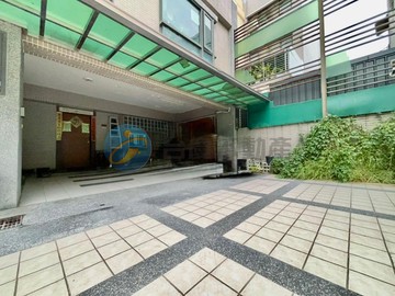 高科大建工商圈雙併停車豪墅｜高雄市三民區大豐二路