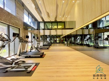 輕屋齡3房平車拎包入住｜台中市大雅區雅潭路四段