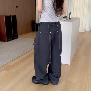 ISA_背面有驚喜! 本期必帶完美輪廓線牛仔褲_63113