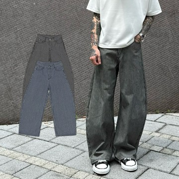 【APPAREL】復古直條紋寬版彎刀牛仔褲