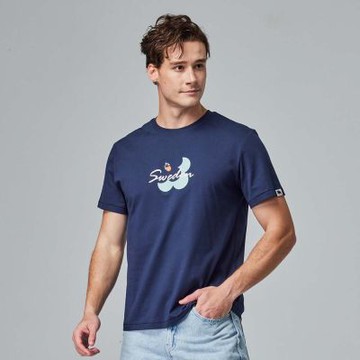 moz瑞典 駝鹿 花語駝鹿 舒適柔棉 100%純棉短T-藏青(亞洲版)男款