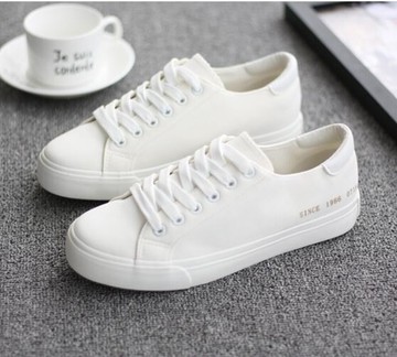 小白鞋 帆布鞋女平底百搭板鞋春季新款韓版休閒秋季學生小白鞋子 歐歐流行館