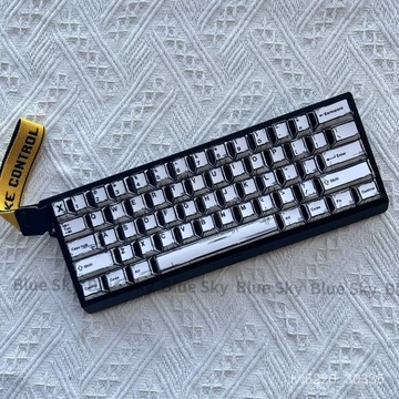 0716 漫畫風格鍵帽 PBT 櫻桃輪廓 151key Dye-sub鍵盤帽
