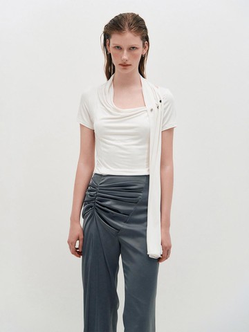 Cowl Neck Scarf T-Shirt [WHITE]