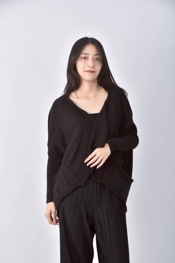 (F) stlu黑色罩衫