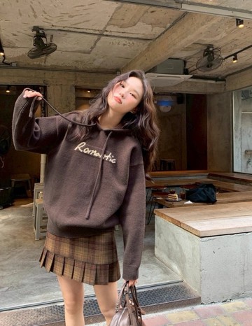 英文字提花連帽毛衣-4色 393271