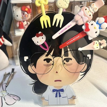 可愛眼鏡架 收納架🎀 搞怪小人眼鏡架立牌高顔值髮夾收納展示架可愛桌面擺件 眼鏡收納 髮夾收納 桌面收納 收納架