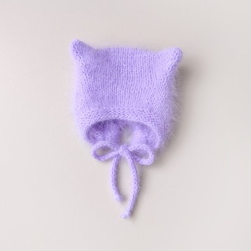 嬰兒帽。嬰兒帽。女嬰帽子。嬰兒禮物。新生兒的衣服。復古帽子