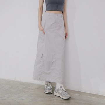 QUEENSHOP_ S 女裝 剪接口袋直筒工裝長裙 兩色售 S/M 現+預 【03021605】