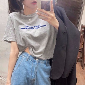 【T-2】🖤中大尺碼女裝 美拉德夏季新款韓國版純欲風短袖t卹女款顯瘦露臍短版甜美淺灰色上衣