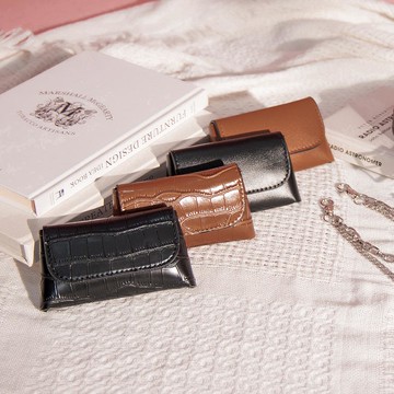 鍊條翻蓋皮革小腰包-共4色【KT27224】