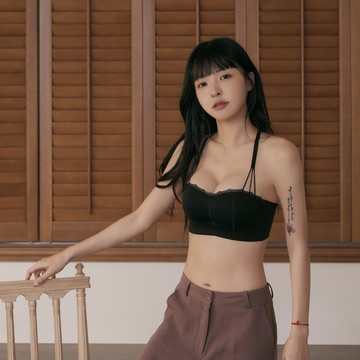 delicate｜清新溫柔蕾絲滾邊3D手捧墊無鋼圈內衣