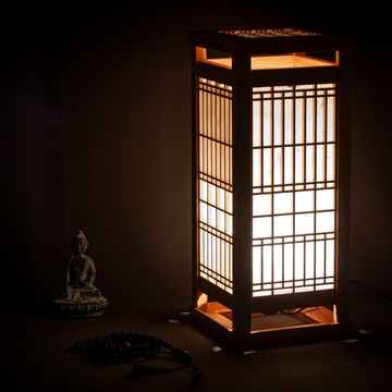 傳統手工木格編織（Kumiko）桌燈（中款）