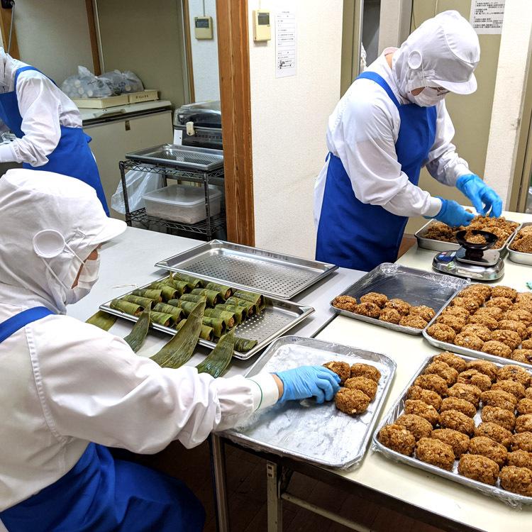 笹ちまき 竹千寿  野菜スープ 豚角煮 鰻 海老 レンジで簡単 炊きたて もっちり