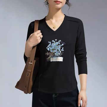 胖胖美依 上衣 大學衫 長袖上衣 M-3XL不規則弧形下襬T恤長袖內搭衣小衆V領正肩上衣-11105.