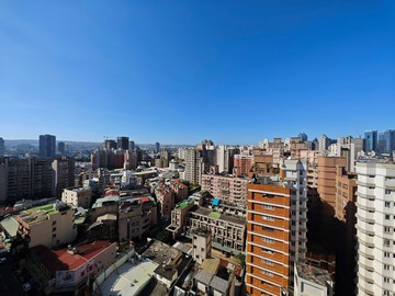 獨家秒殺件文心森林公園採光絕美視野戶三房＋車位｜台中市南屯區向上路二段