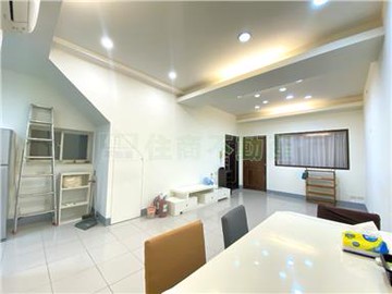 245中山低總捷運美寓二樓｜台北市中山區林森北路