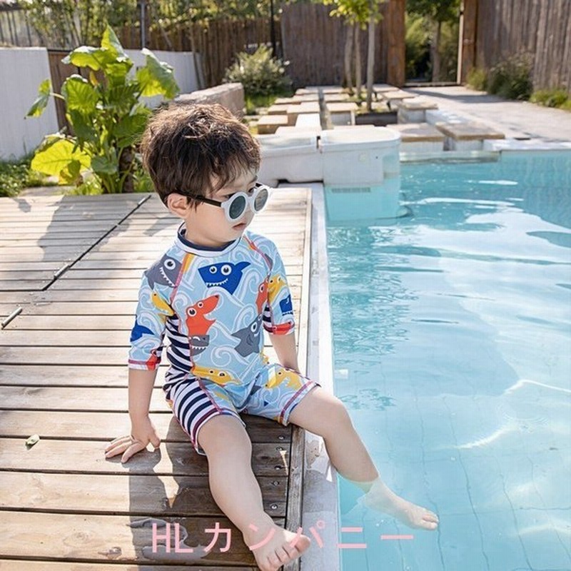 男の子超可愛い 分体型 男の子 半袖 子供水着 子ども サロペット 水泳帽付 上下3点セットサメ柄 速乾性 日焼け防止 紫外線防止 オールインワン 17高い素材