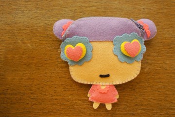 Mangogirl超暖系。丸子頭女孩手作拉鍊零錢包