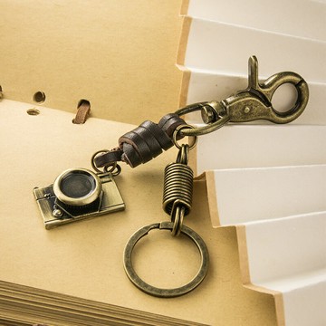 復古鑰匙鏈包包掛件創意汽車鑰匙扣男士女士可愛鑰匙圈環鎖匙扣F5