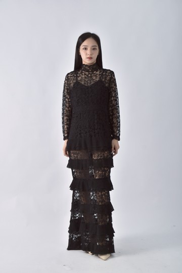 (XL) united tokyo露肩白色外套