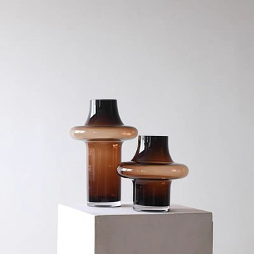 【中古美學】玻璃花瓶 客廳花瓶 桌面擺件 插花器 樣板間裝飾 高級感 咖色漸變 手工吹制 輕奢家居搭配