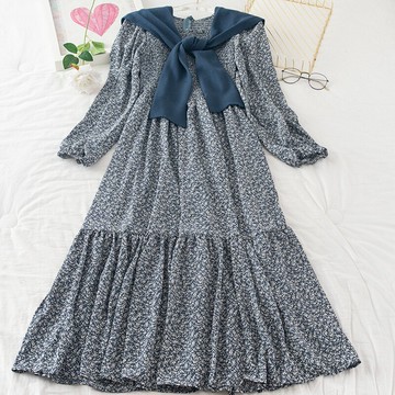 網紅碎花連衣裙森女俏皮兩件套裙宮廷風收腰氣質裙子配針織披肩