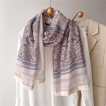 春秋新款棉麻圍巾女復古印花百搭防曬包邊大披肩外搭薄款紗巾