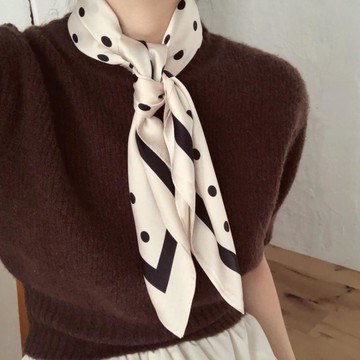 韓國RILI大人氣風格波點圓點可愛日本ins紅人款方巾絲巾1入