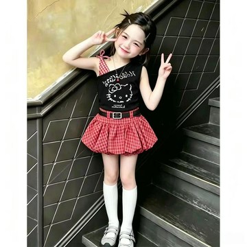 免運【臺灣出貨】女童套裝 中小童韓版卡通斜肩甜酷背心格子花苞褲套裝女寶寶夏季套裝潮兒童衣服 兒童套裝 韓國童裝