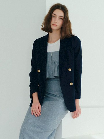 經典翻領造型金釦西裝外套(07000214000) - YECCA VECCA