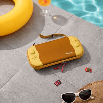 Tomtoc 玩家首選二代 Switch 2 主機收納包 香蕉奶昔